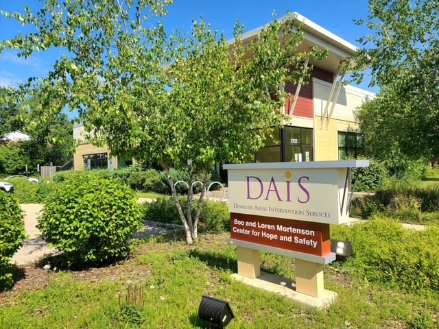 DAIS 1